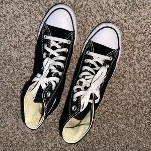 Black high top converse